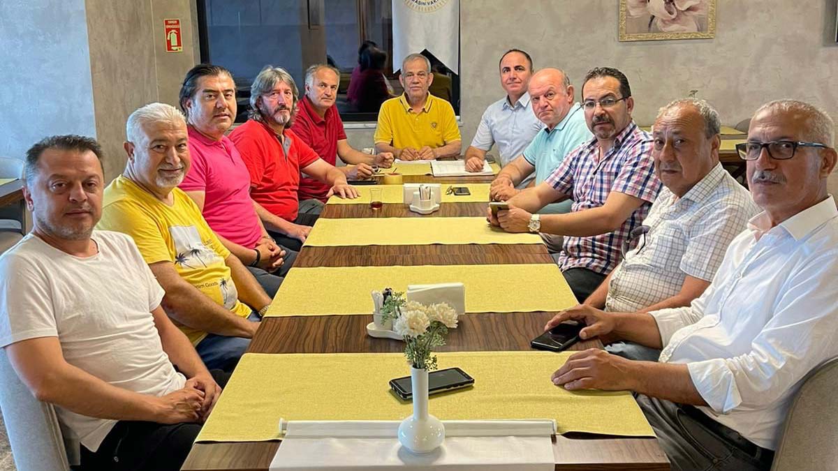 Yılmaz Karaca yeniden başkan seçildi