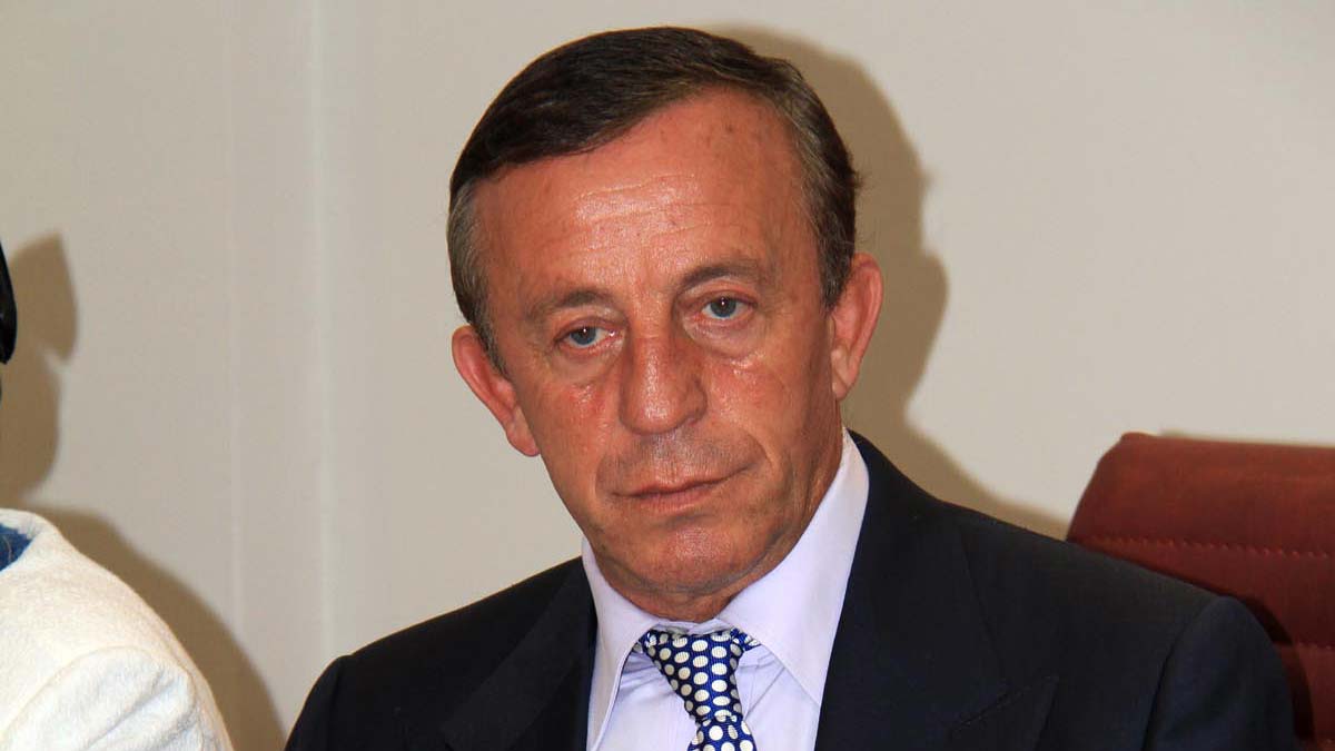 Ali Ağaoğlu kalp krizi geçirdi