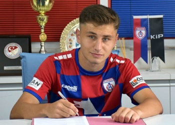 Akhisarspor, Bertuğ Bayar ile anlaşma sağladı