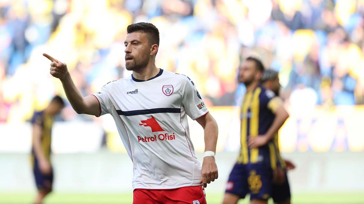 Hüsamettin Yener belirsizliğini koruyor