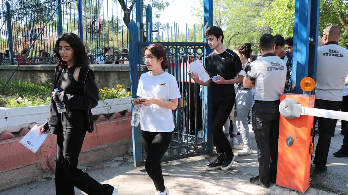 Ankara'da YKS ikinci oturumu
