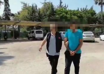 Araçlarını satmak isteyen 5 kişiyi dolandırdı