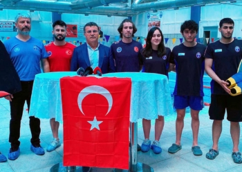 Ata Spor Kulübü'nün milli yüzücülerinden açıklama