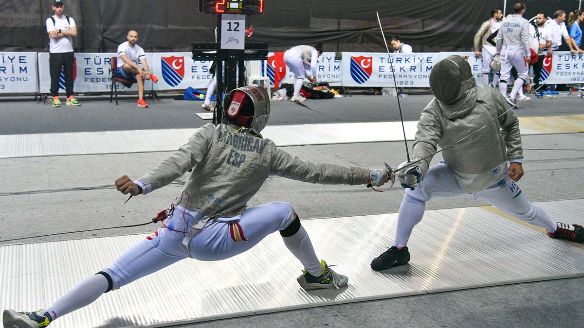 Avrupa Büyükler Eskrim Şampiyonası başladı