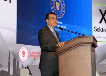 Elektrikli araç soket altyapısına 1 milyar dolar ayırıyoruz