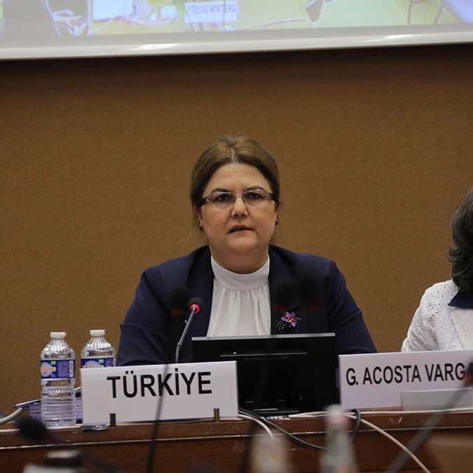 Bakan Yanık, Türkiye'nin yaşlı nüfus beyanını sundu