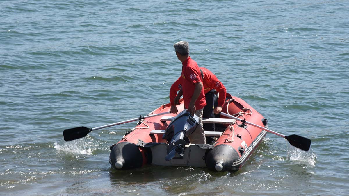 Barajda kaybolan Sinan için takviye ekip