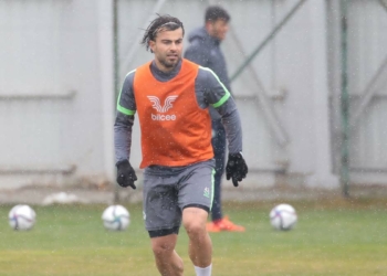 Beşiktaş Abdülkerim Bardakçı'yı bekliyor