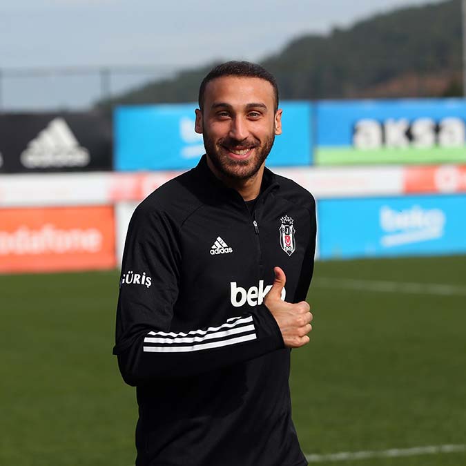 Beşiktaş Abdülkerim Bardakçı'yı bekliyor