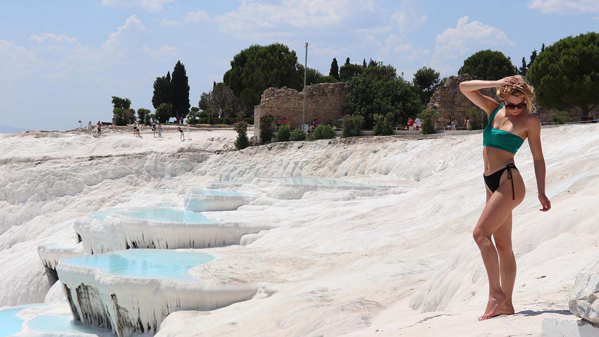 Pamukkale'ye gelen yerli ve yabancı turist sayısı arttı