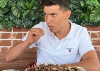 Çöp şiş yeme yarışmasını kazanamadı, kapkaç yaptı