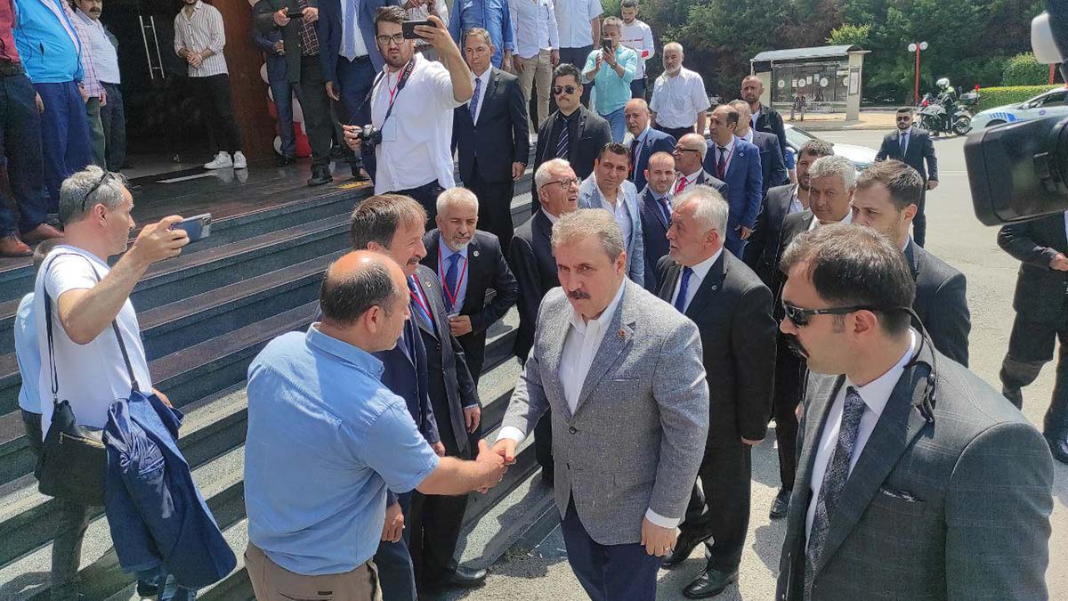 Temmuzda asgari ücrete en az yüzde 20 fark verilmeli