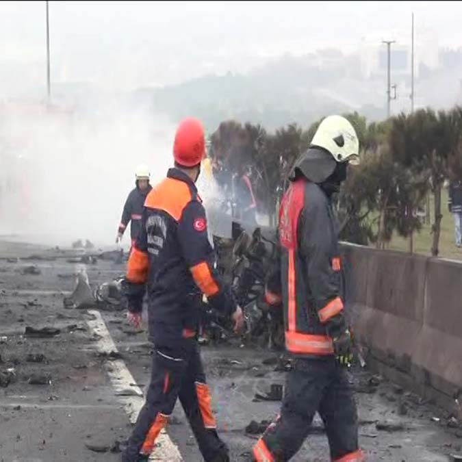 İtalya'da helikopter kazasında ölen 4 kişinin cenazesi türkiye'ye geliyor