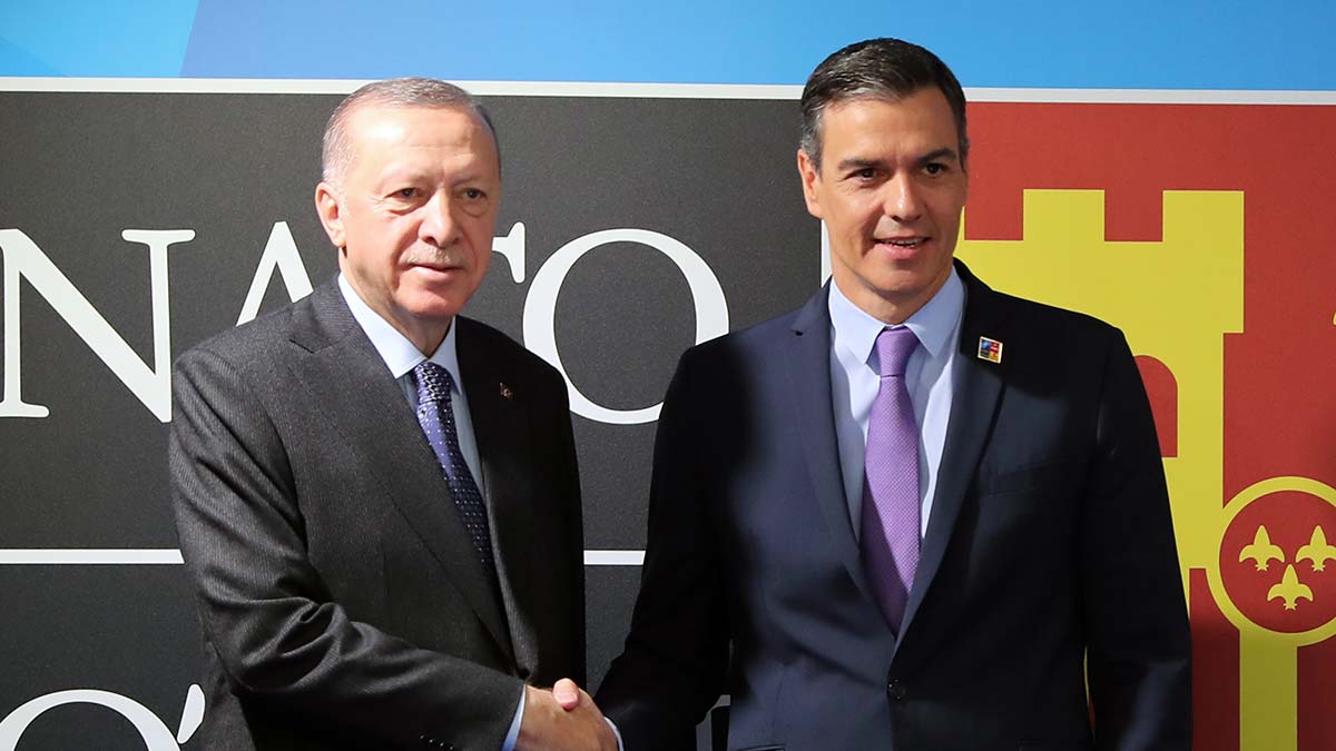 Erdoğan Pedro Sanchez ile görüştü