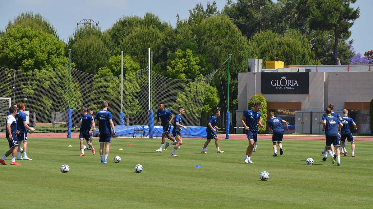 Stefan Kuntz'a saygı duyuyorum