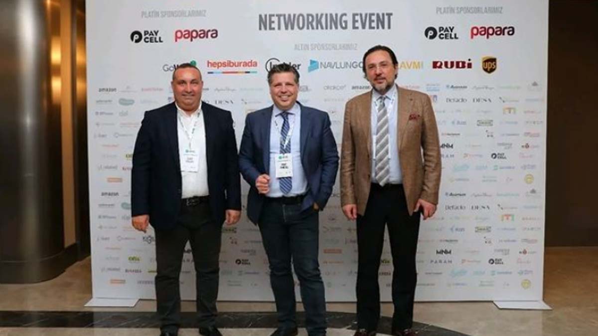 ETİD ikinci sektör buluşması gerçekleştirildi. e-ihracatın konuşulduğunu Elektronik Ticaret İşletmecileri Derneği (ETİD) Sektör Buluşmasına yoğun katılım oldu.