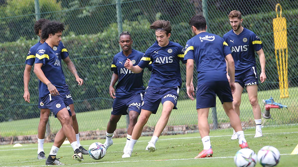 Fenerbahçe'nin Şampiyonlar Ligi'ndeki rakibi belli oldu