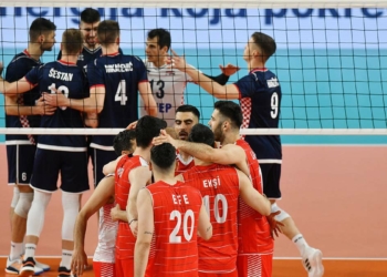 A Milli Erkek Voleybol Takımı finale yükseldi
