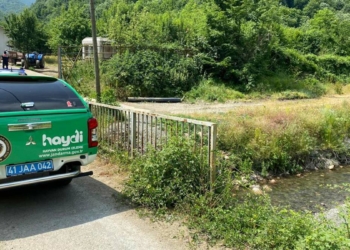 Atıklarını dereye boşaltan çiftlik hakkında soruşturma