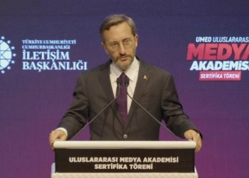Dezenformasyona karşı mücadelede veriyoruz
