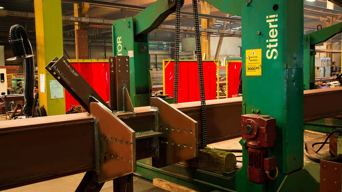 Sakarya’da çelik üretimi yapan mono steel 2022 yılının ilk çeyreğinde türkiye’deki tesislerinden yaptığı ihracat rakamı 13 milyon euro’yu buldu.