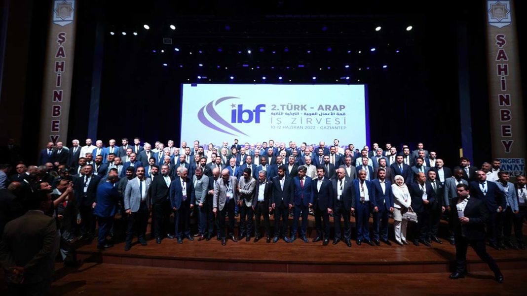 MÜSİAD IBF 2. Türk-Arap İş Zirvesi iş insanlarını buluşturdu