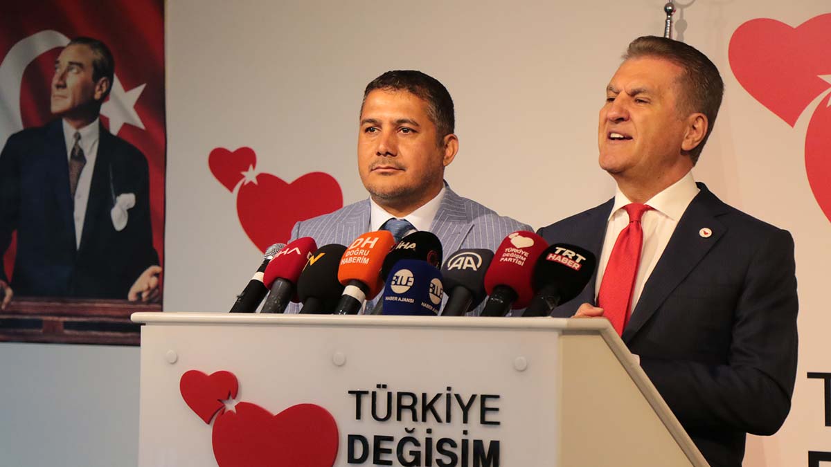 Biz Yunanistan'a barış için gittik