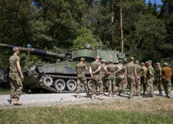Ukrayna ordusuna 22 adet M109 obüs bağışlandı