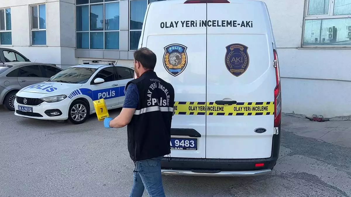 Emekli polis memuru intihar etti