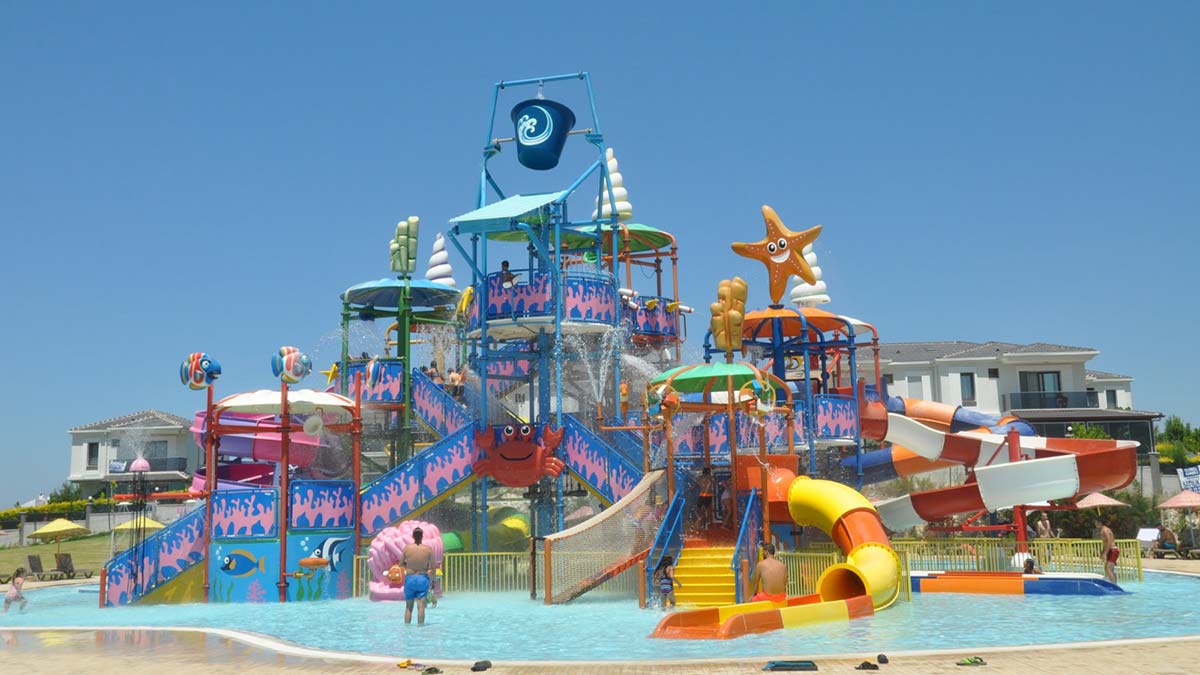 Oasis Aquapark'ı açılıyor, eğlence başlıyor!