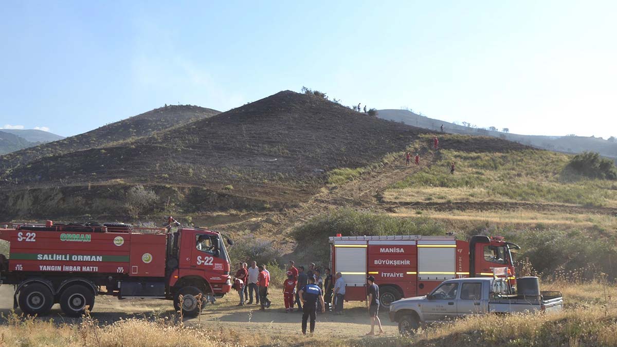 Salihli'de 105 dönümlük alan zarar gördü