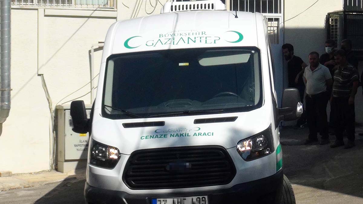 Fırat Nehri'ne giren Ahmed boğuldu