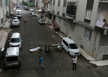 Siirt'te güneş enerjisi sistemi uçtu