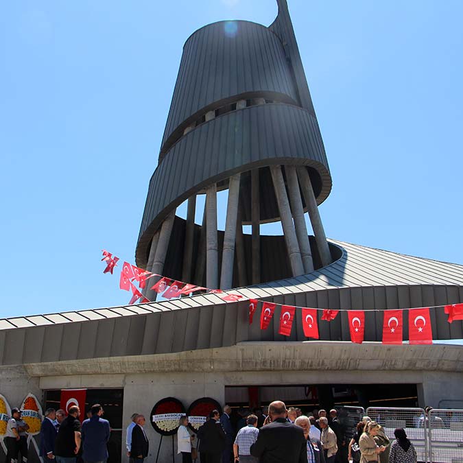 Süleyman Demirel vefatının 7'nci yılında anıldı