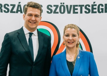 TÜGİAD Macaristan'da ilgi gördü