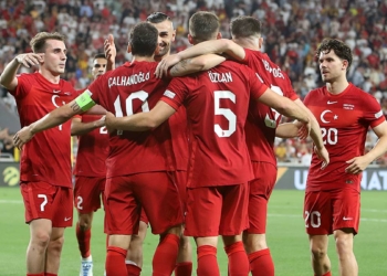 Türkiye FIFA sıralamasında bir basamak yükseldi