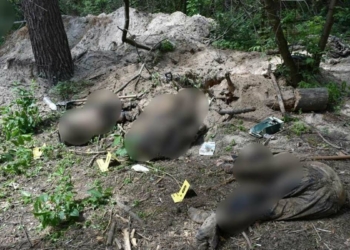 Ukrayna'da toplu mezar