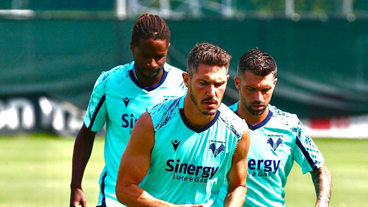 Verona Mert Çetin'i İtalya'ya davet etti