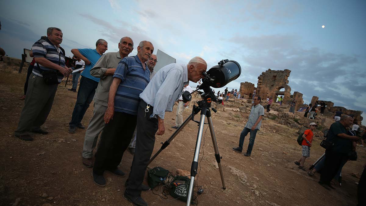 Zerzevan Gökyüzü Gözlem Etkinliği'ne 5 bin kişi katıldı