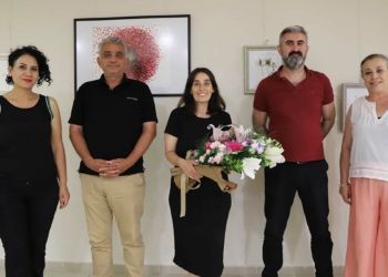 Bir Nefes Çiçek sergisi açıldı