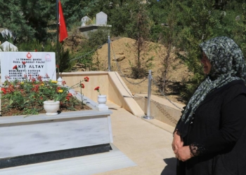 15 Temmuz şehidinin eşi: Gelecek gibi bekliyoruz