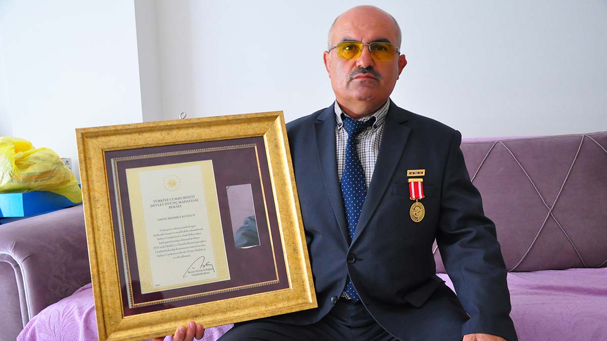 15 Temmuz'da darbedilen müezzin o geceyi anlattı