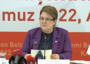 '200 üniversitenin 19'unda kadın rektör var'