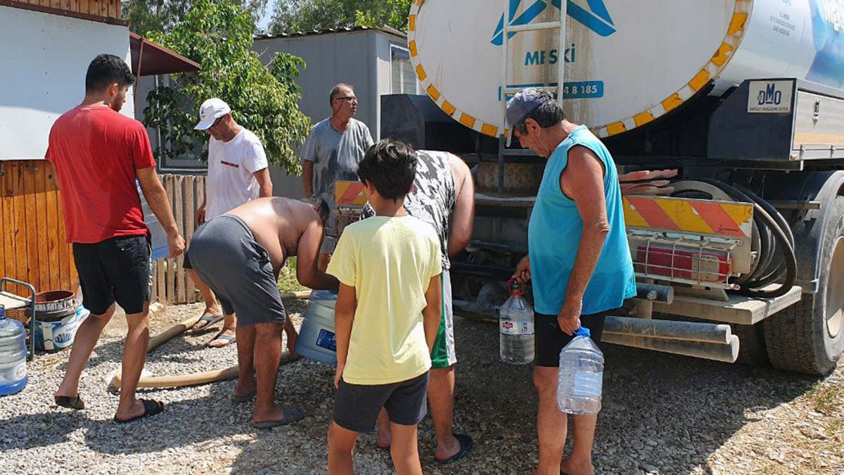 5 gündür suları akmayan kampçılar çözüm bekliyor