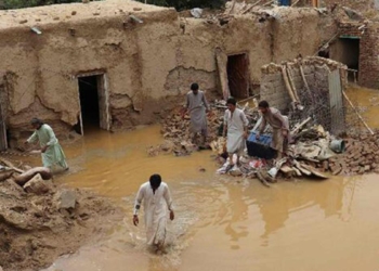 Pakistan'da sel felaketi; 312 ölü