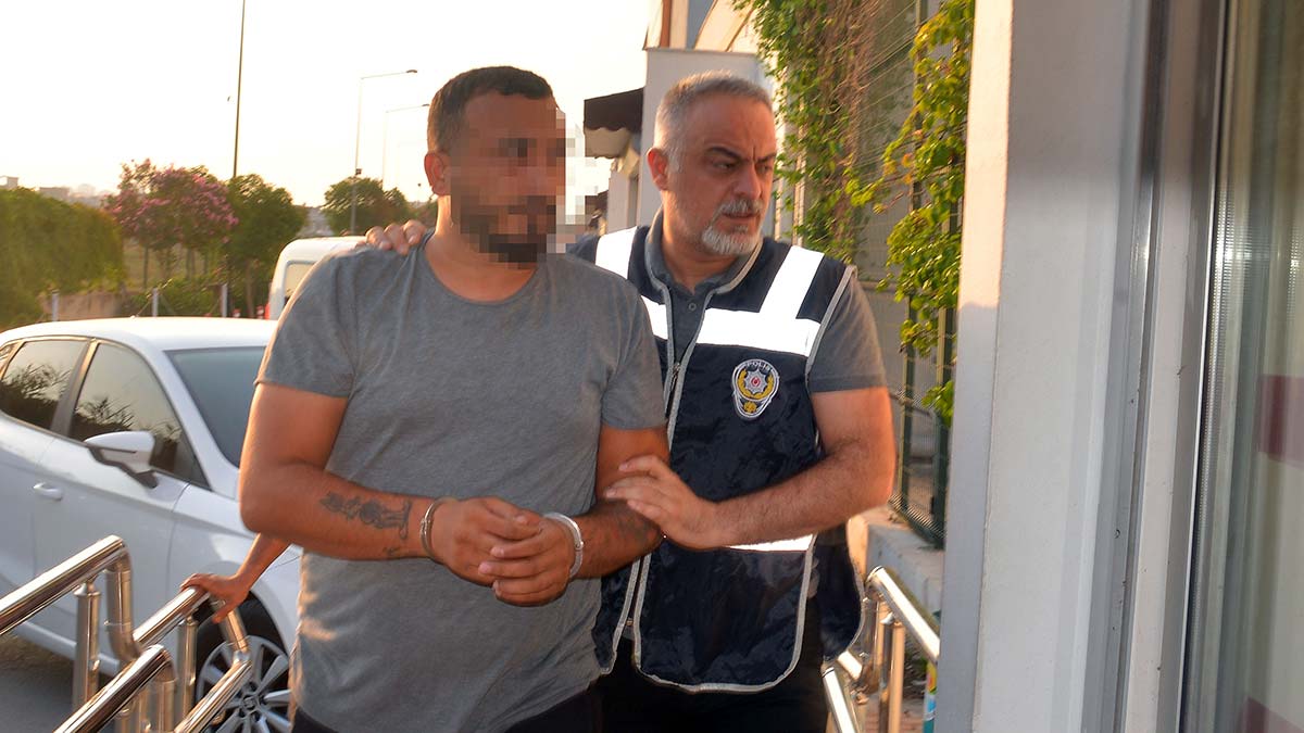 Adana'da 80 firari için şafak operasyonu