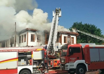 Ankara'da 2 katlı restoranda yangın