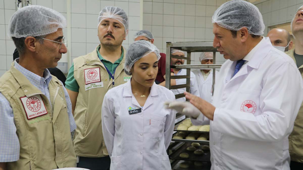 Ankara'da pastane ve tatlıcılarda bayram denetimi