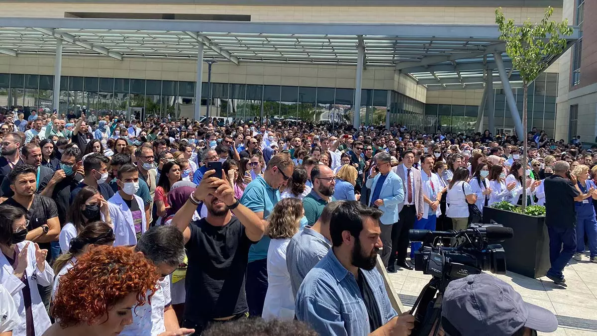 Ankarada saglikcilardan protesto 1 - yerel haberler - haberton