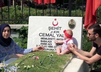 Antalyalılar Garnizon Şehitliği'ni doldurdu